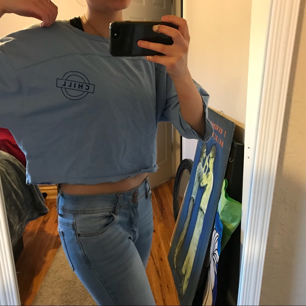 CHILL crop sweater Pastel Blue